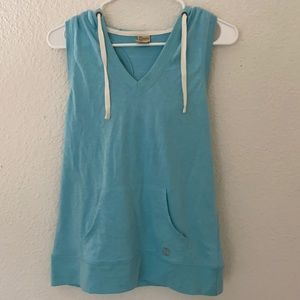 sleeveless hoodie
